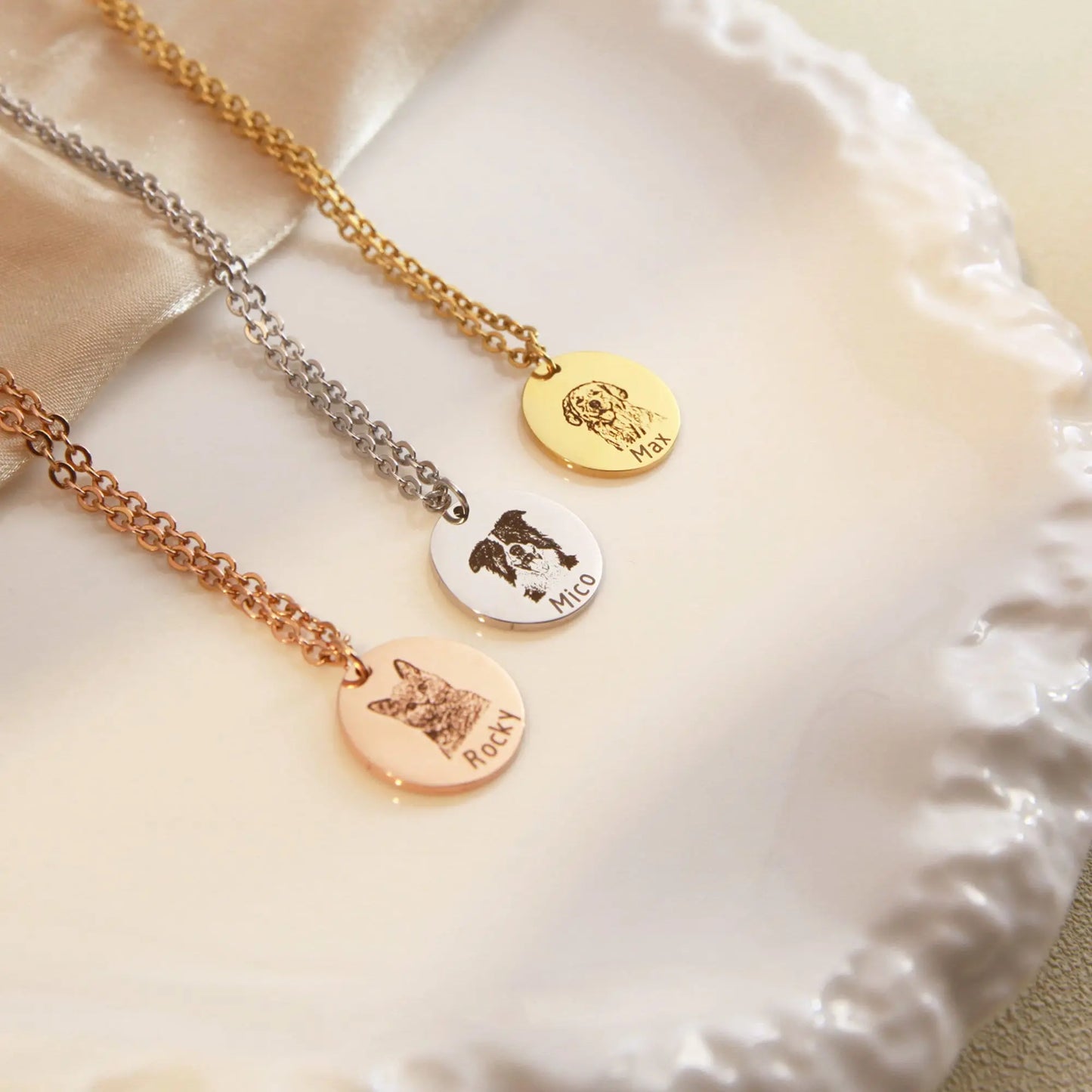 Personalized Pet Face Necklace Printsforpet